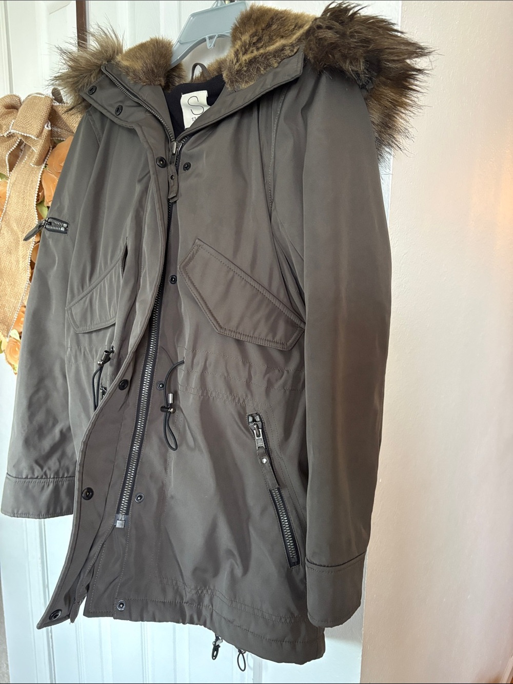 13/NYC faux fur lined Parka size Small